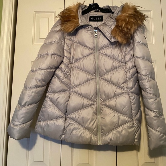 Guess Jackets & Blazers - GUESS Women's Silver Puffer Jacket with Brown Faux Fur